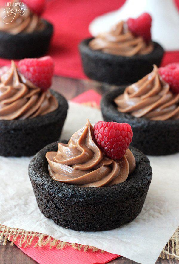 nutella-cheesecake-chocolate-cookie-cups