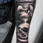 60 Hourglass Tattoo Ideas
