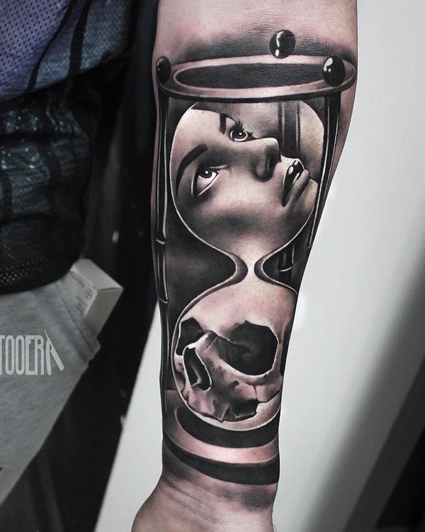Hourglass Tattoos  35 Unique And Classic Tattoos Designs Meanings