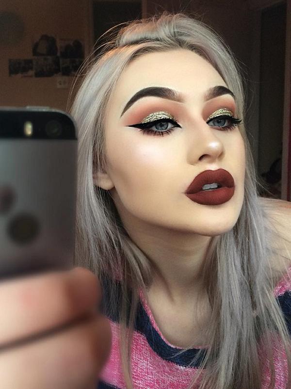 17 Pretty Makeup Looks To Try In 2022 - Makeup Ideas & Trends - Her Style Code