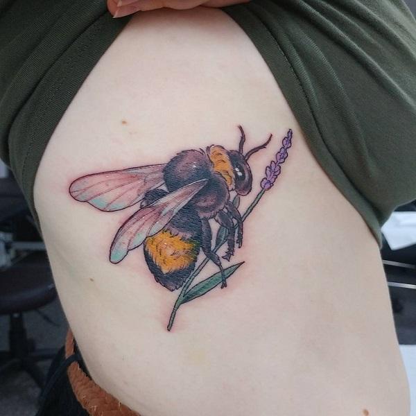 Green Fox Tattoo  Realistic color bee tattoo This is 4x5 on the upper  left arm This is a good example of Patricks minimum project size     omaha omahatattoos 3dtattoo savethebees  Facebook