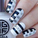 55 Stripes Nail Art Ideas
