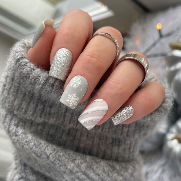 Beautiful snow nail