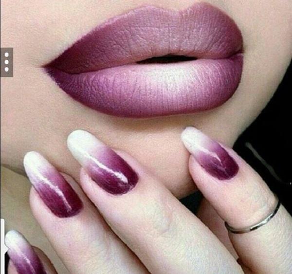 Lip Oil Nails Are The Juicy Manicure You'll Want To Rock This Spring