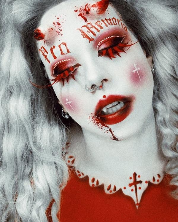 Bloody clown Halloween makeup