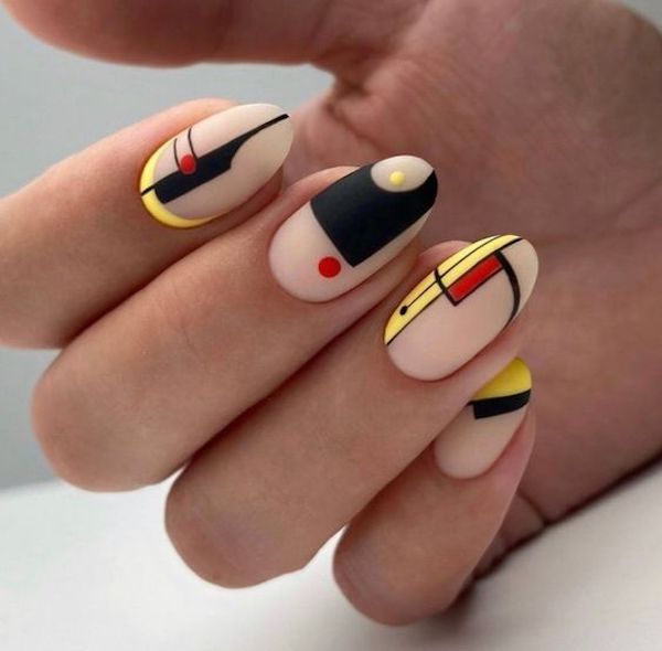Abstract red and black nail art 40