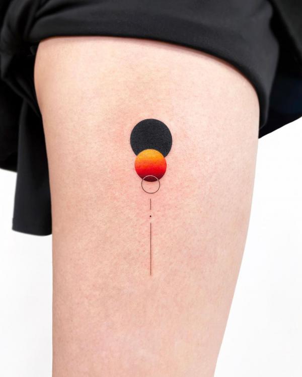 Minimalist tattoo depicting Crimson is between the black and transparent