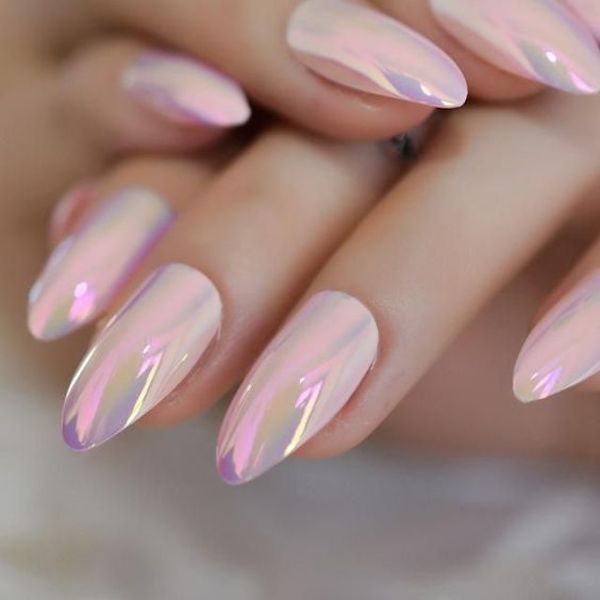 Light pink holographic oval nail Light pink holographic oval nails