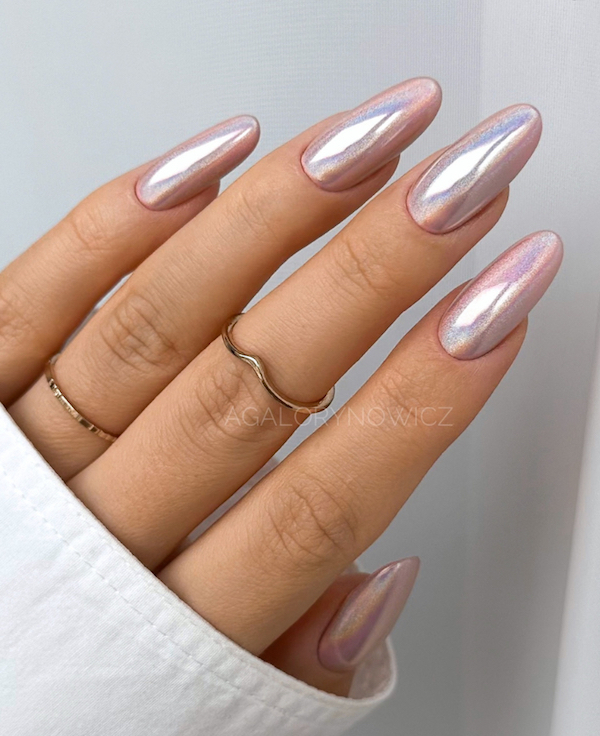 White matte holographic nail White matte holographic nail art