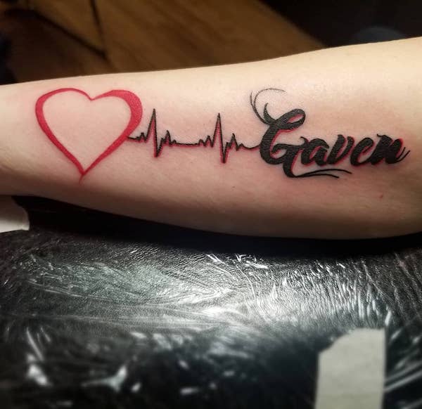 Heartbeat tattoo with a name is powerful and astonishing tattoo idea