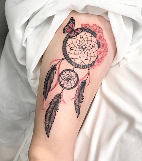 Tattoo uploaded by Tom Brennan • Two new peacock feathers on my knee and  inner thigh 🐣🐣🐣my last two tattoos in Korea 🇰🇷😢 From swan_tattooer  (Instagram) #feather #feathertattoos #brird #birdtattoo #peacock  #peacockfeather #