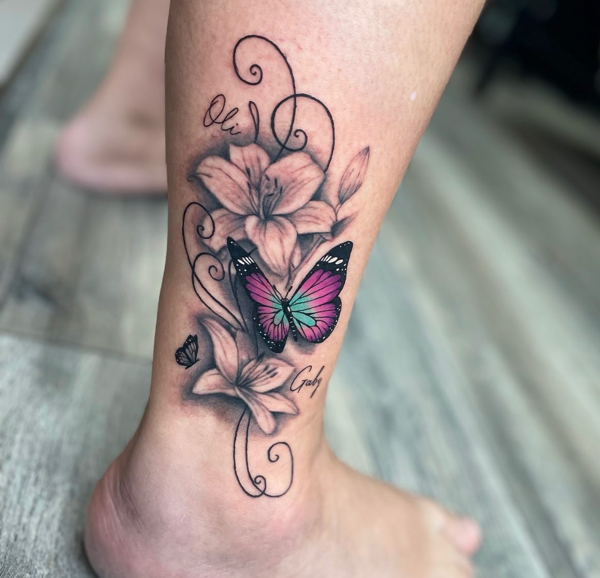 Tay Jardine Flower Ankle Tattoo | Steal Her Style