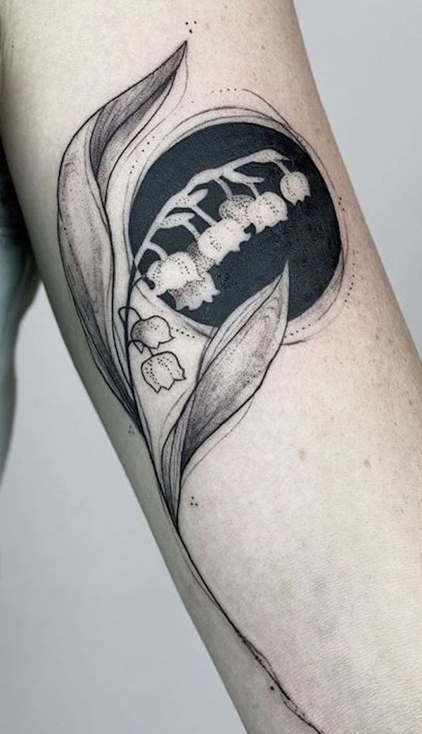 Moon lily of the valley dotwork