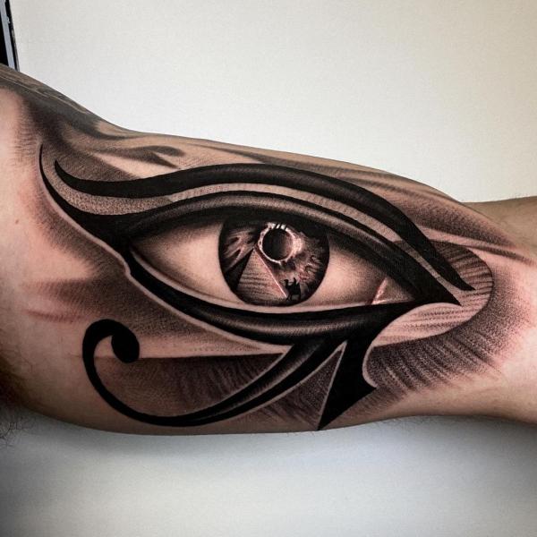 114 Intense Eye Tattoos That Will Blow Your Mind