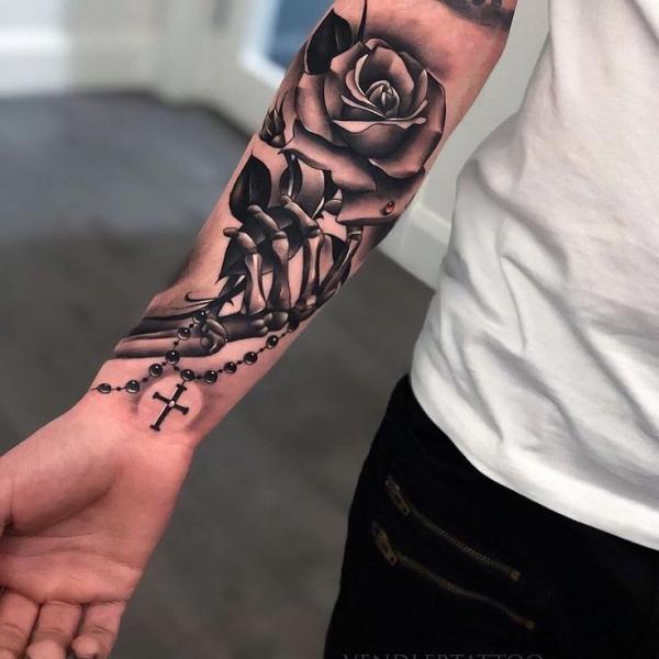 30 Cross with Rose Tattoo Ideas for Men and Women