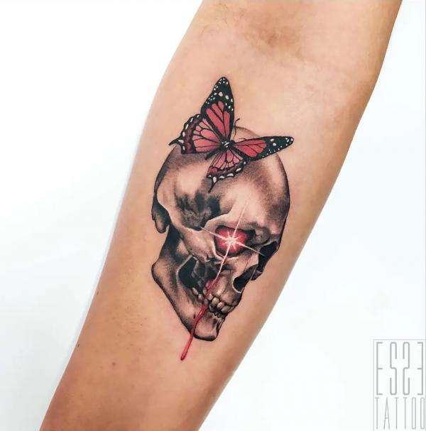 Got a chance to do this cool skull hand tattoo this weekend! If anyone is  interested in booking an appointment come by @bleedinghearttatt... |  Instagram