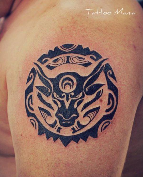 Circular tribal Bull face