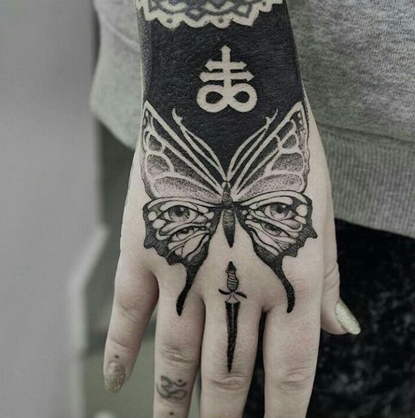 Dagger and Leviathan cross