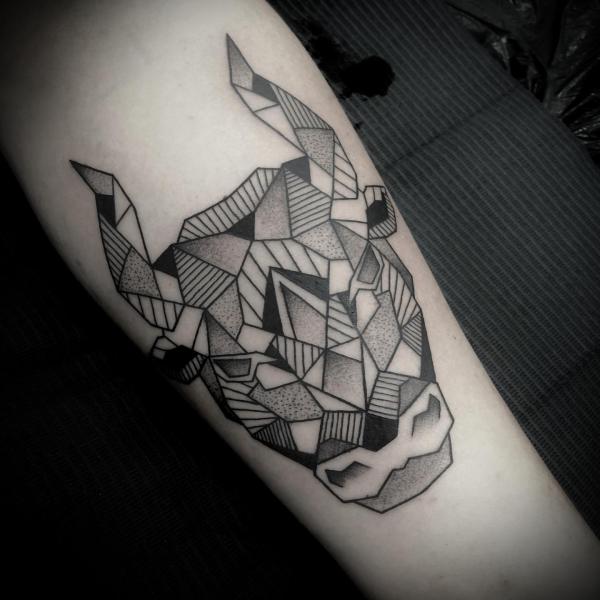 Geometric Bull Head