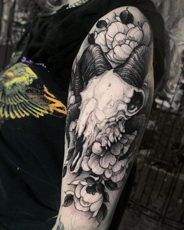Peony and goat skull