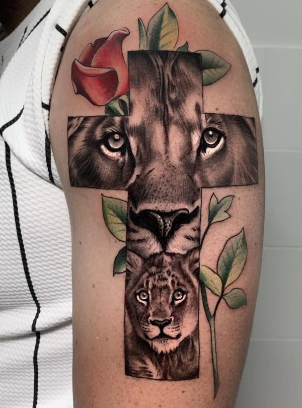 Rose and lion cross