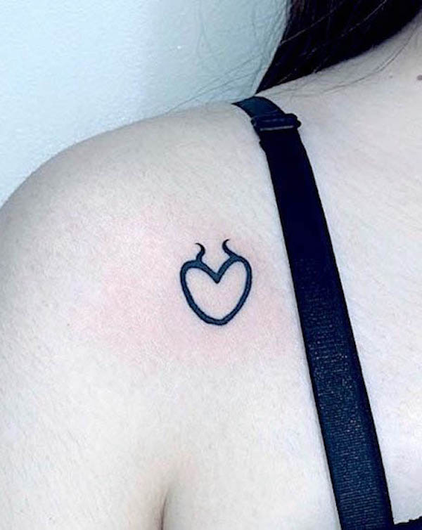 Small heart shape Taurus Glyph