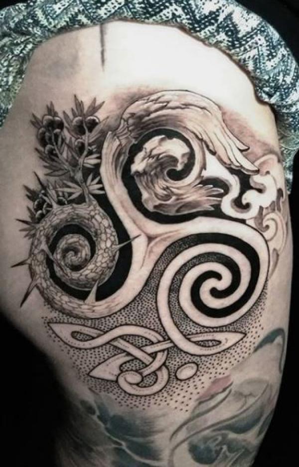 triple spiral thigh tattoo