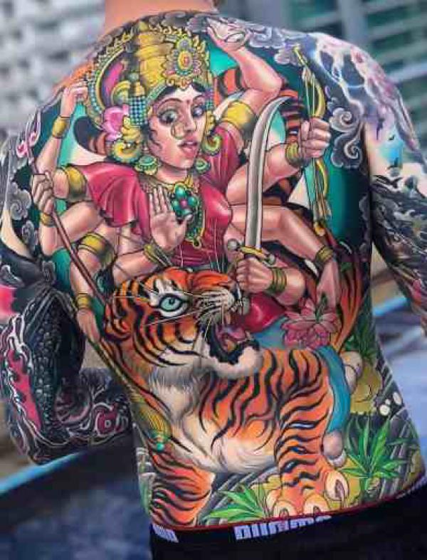 Dragon and tiger back piece in Japanese tattoo style