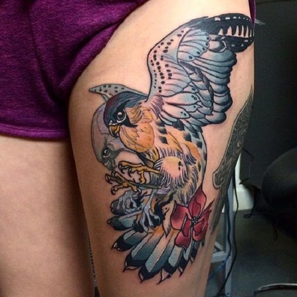 Man With Small Falcon Realistic Tattoo | Falcon tattoo, Tattoo designs men, Tattoo  designs