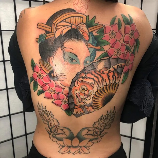 Geisha and tiger with flowers