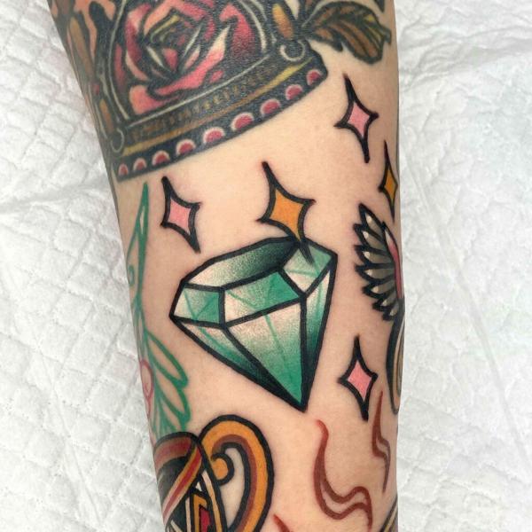 48 Perfect Diamond Tattoos On Hand - Tattoo Designs – TattoosBag.com