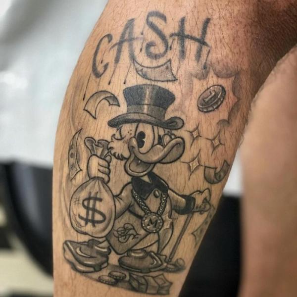 Mickey mouse with money bag in its hand