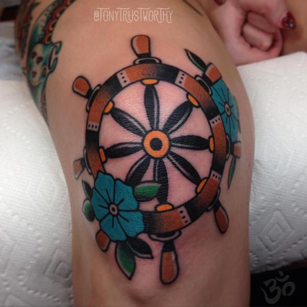 Ship wheel knee tattoo