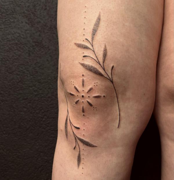 Stars and fern around the knee