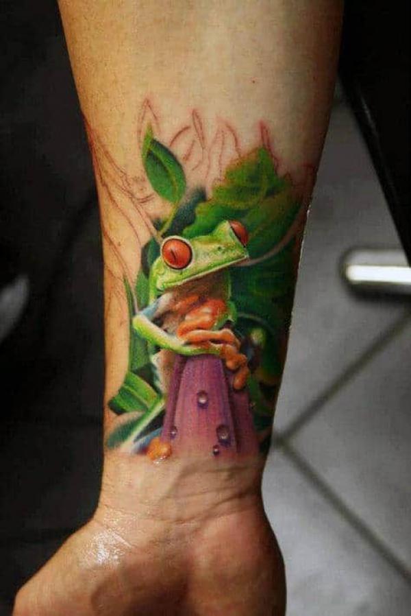 Colored frog wrist tattoo