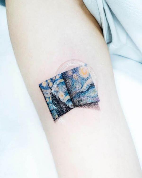 40-glittering-starry-night-tattoo-designs-art-and-design