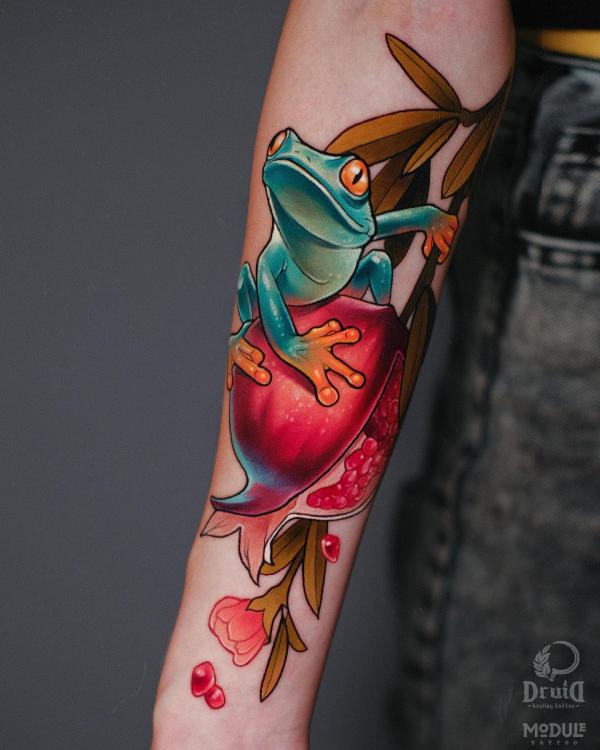 Frog and Pomegranate