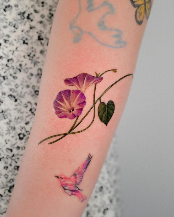 20 Morning Glory Tattoo Designs With