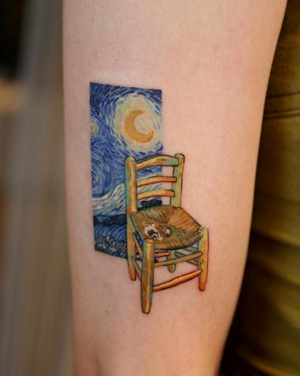 Vincent van Gogh paintings Starry night and Chair