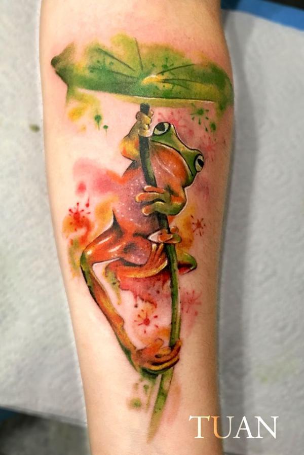 Watercolor frog tattoo