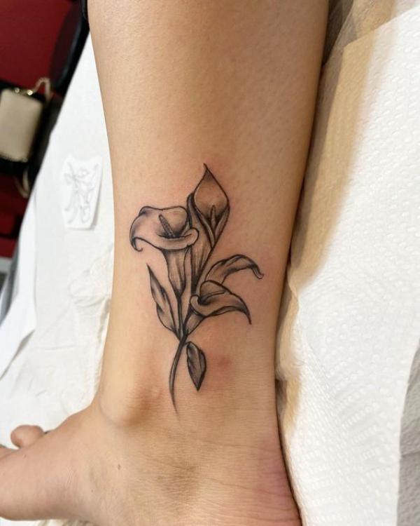 60 Beautiful Lily Tattoo Ideas [2024 Inspiration Guide]