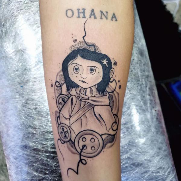 Coraline with buttons