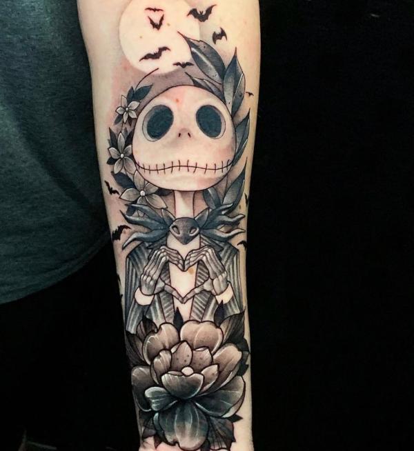 Jack Skellington forming a heart with his skeleton hands