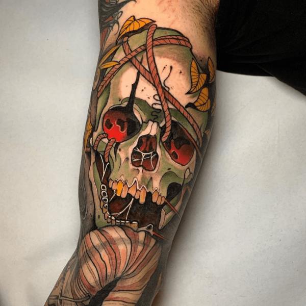 Neo traditional skull tattoo