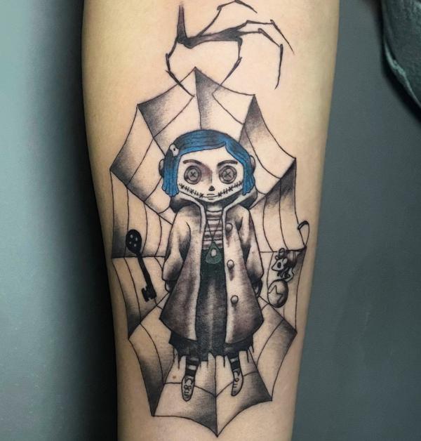 Stitch Coraline in spider web