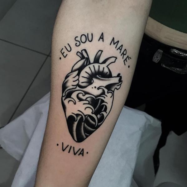 Wave heart with words EU SOU A MARE VIVA
