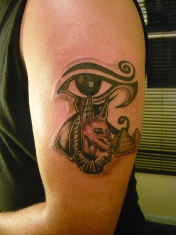 Egyptian eye tattoo Cut Out Stock Images & Pictures - Alamy