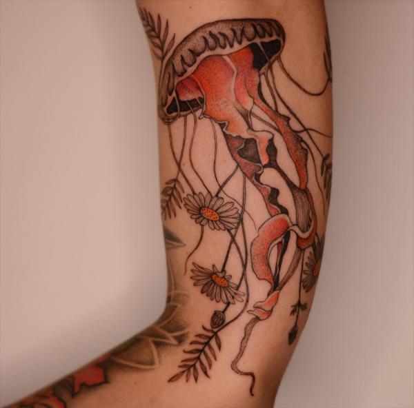 Neo traditional jellyfish tattoo