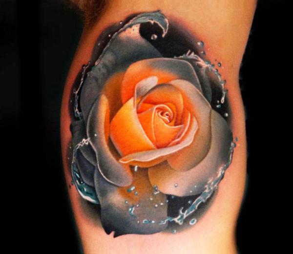 Yellow rose with wave petals