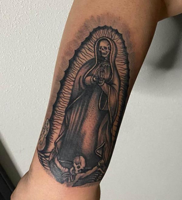 Blackwork Santa Muerte with praying hands Tattoo